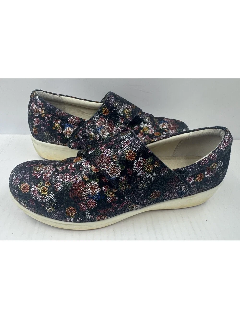 Alegria Qin Garland Women's Shoes Size 10.5  Leather Floral Shoes QIN-689